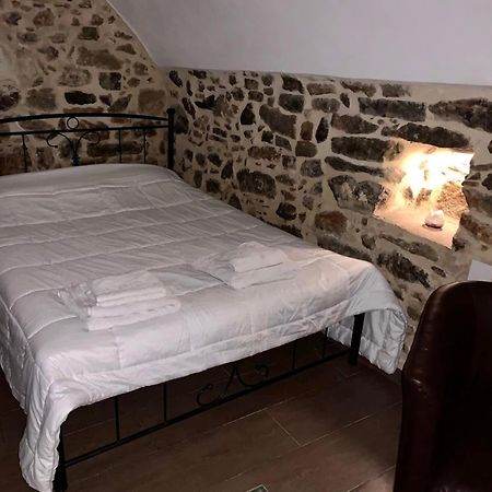 Medieval House Mestá Екстериор снимка
