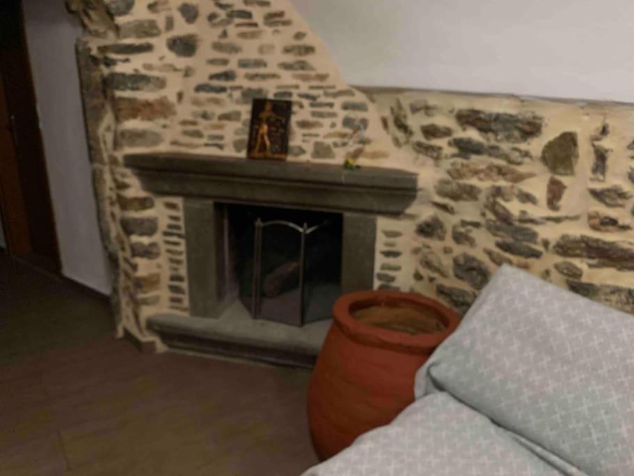 Medieval House Mestá Екстериор снимка